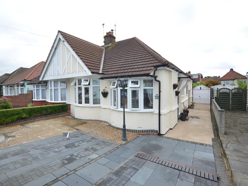 Main image of 3 bedroom Semi Detached Bungalow to rent, Eskdale Road, Bexleyheath, Kent, DA7