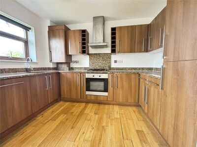 2 bedroom  Flat to rent
