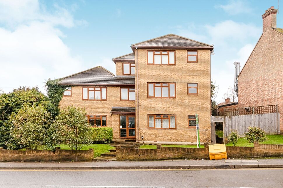 Main image of 2 bedroom Flat to rent, Mayplace Road East, Bexleyheath, Kent, DA7