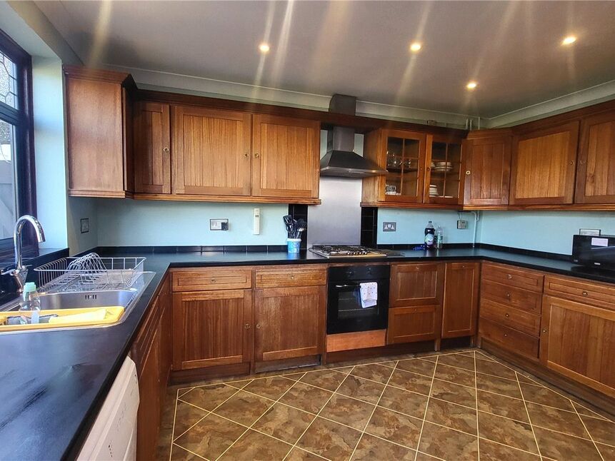 4 bedroom Semi Detached House for sale, Sheldon Road, Bexleyheath, DA7