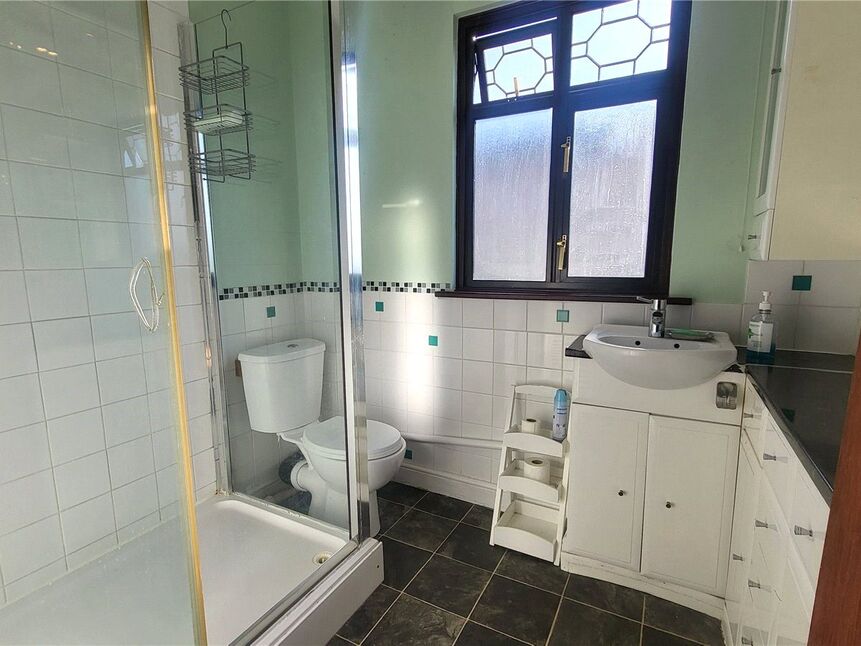 4 bedroom Semi Detached House for sale, Sheldon Road, Bexleyheath, DA7