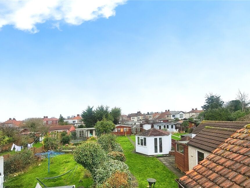 4 bedroom Semi Detached House for sale, Sheldon Road, Bexleyheath, DA7