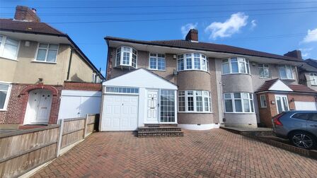 Latham Road, 4 bedroom Semi Detached House for sale, £625,000