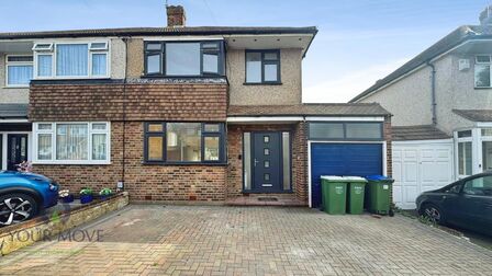 Dorothy Evans Close, 3 bedroom Semi Detached House to rent, &pound;2,300 pcm