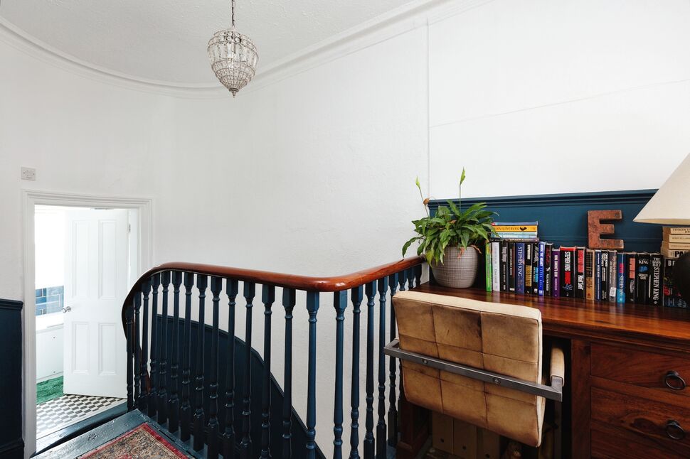 3 bedroom Detached House for sale, Upton Road, Bexleyheath, DA6 £625,000