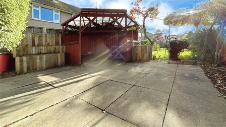 2 bedroom  Flat to rent