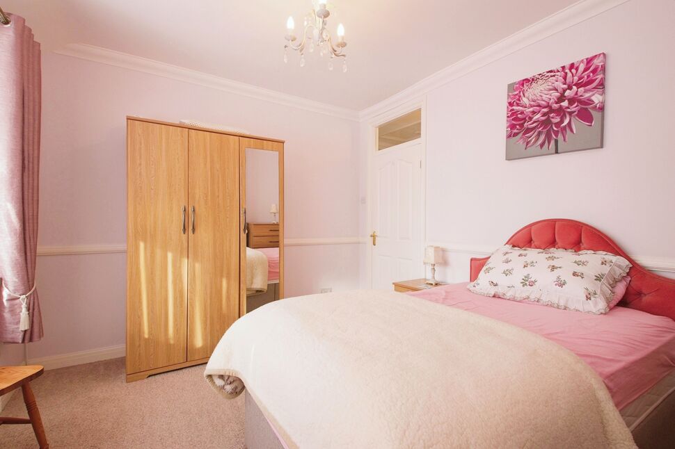 2 bedroom Semi Detached Bungalow for sale, Brampton Road, Bexleyheath