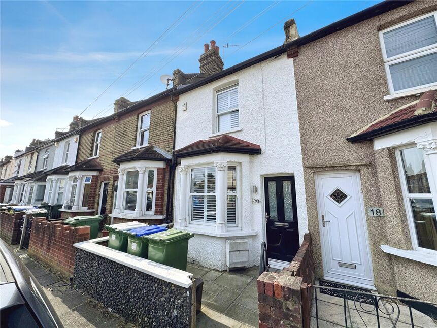 Main image of 2 bedroom Mid Terrace House for sale, Orchard Road, Welling, DA16