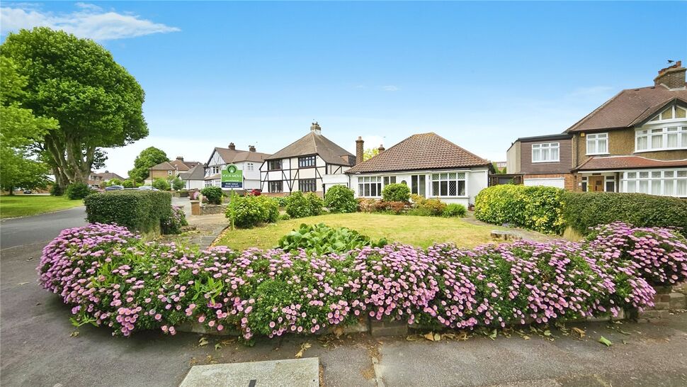 Main image of 2 bedroom Detached Bungalow for sale, The Green, Bexleyheath, DA7