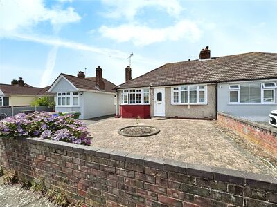 2 bedroom Semi Detached Bungalow for sale
