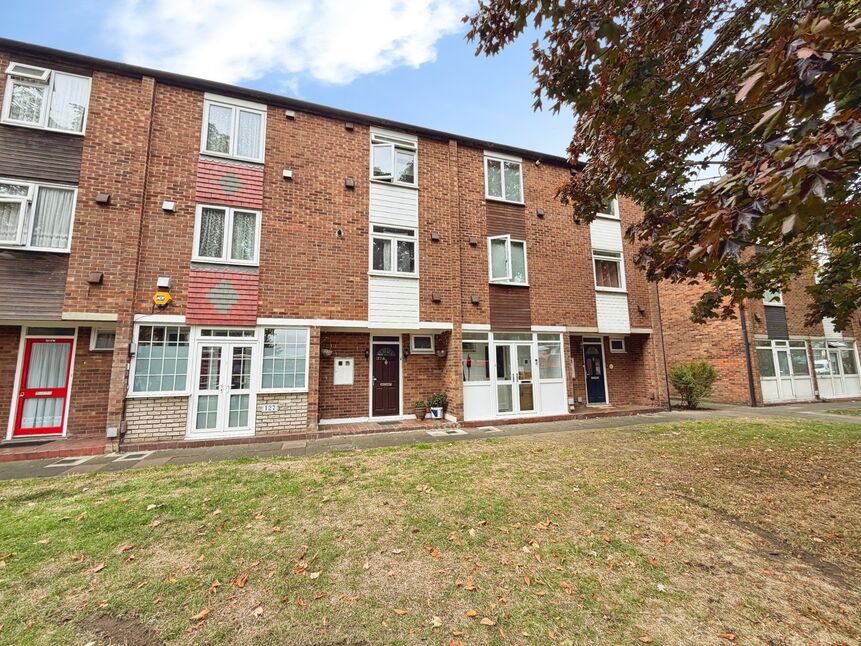 Main image of 3 bedroom Mid Terrace House for sale, Erith Road, Bexleyheath, DA7
