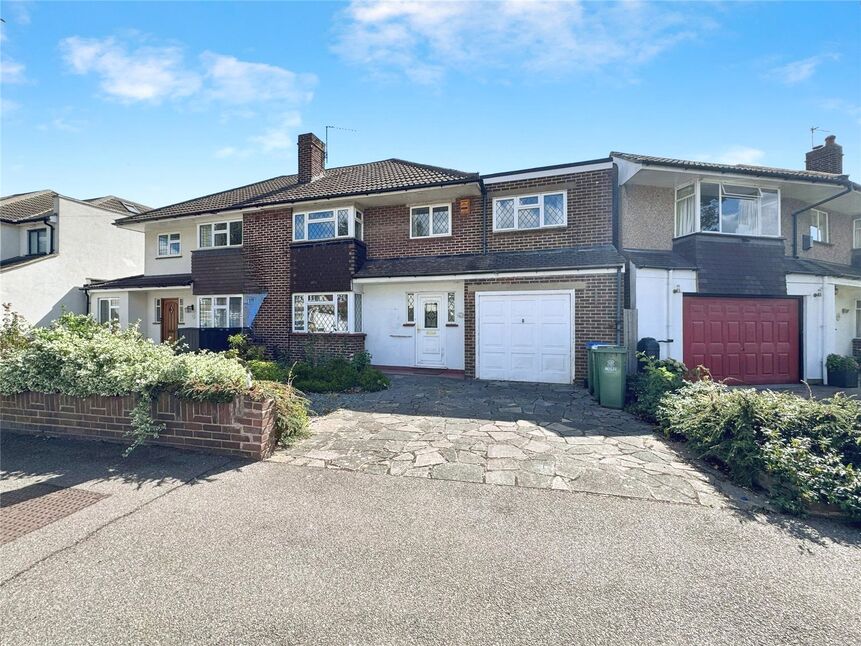 Main image of 4 bedroom Semi Detached House for sale, Chestnut Drive, Bexleyheath, DA7