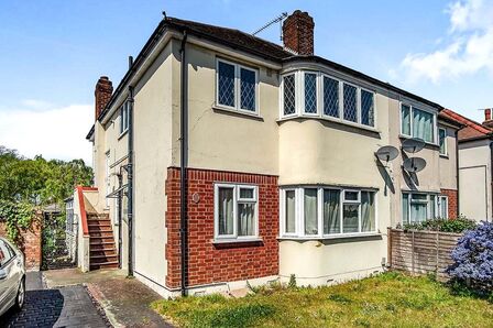 2 bedroom  Flat for sale