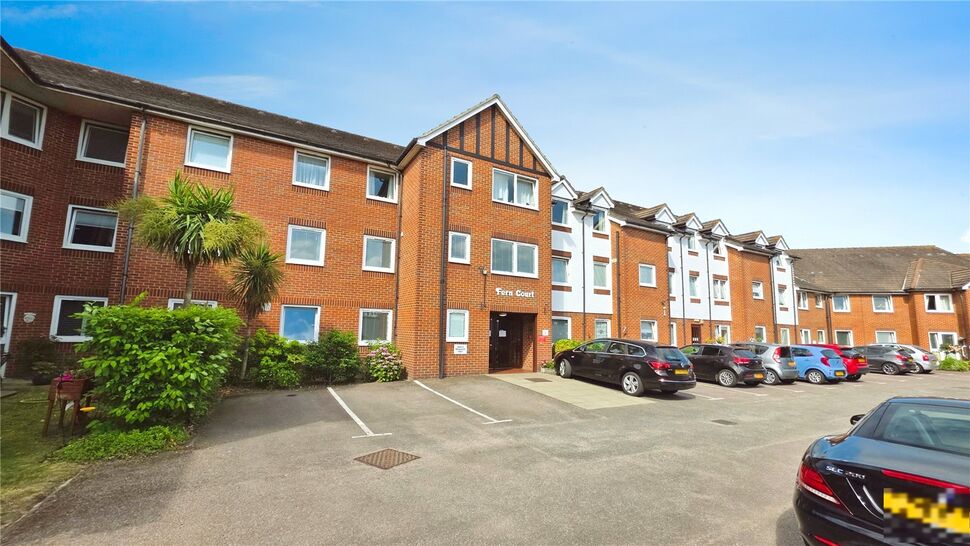 Main image of 2 bedroom Flat to rent, East Street, Bexleyheath, DA7
