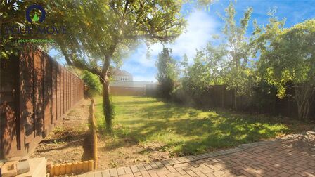 Holmesdale Road, 4 bedroom Semi Detached House to rent, £2,500 pcm