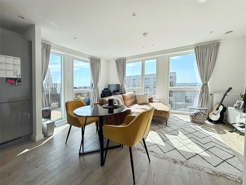 Main image of 1 bedroom Flat for sale, Regal Walk, Bexleyheath, DA6