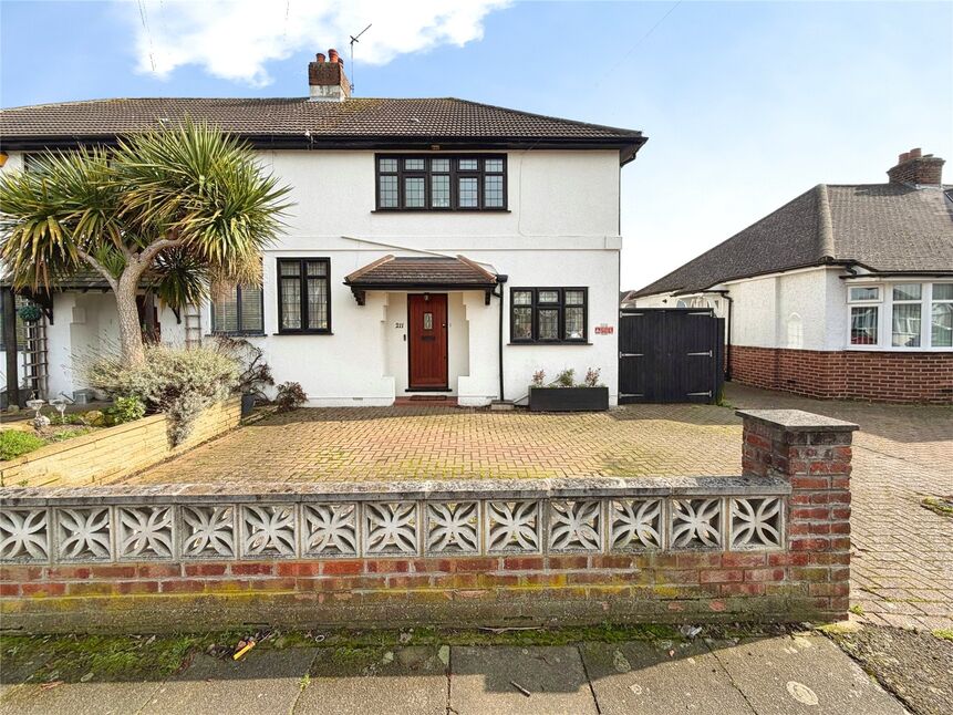 Main image of 3 bedroom Semi Detached House for sale, Rydal Drive, Bexleyheath, DA7
