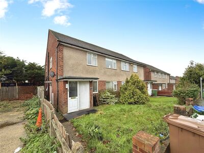 Green Vale, 2 bedroom  Flat for sale, £250,000
