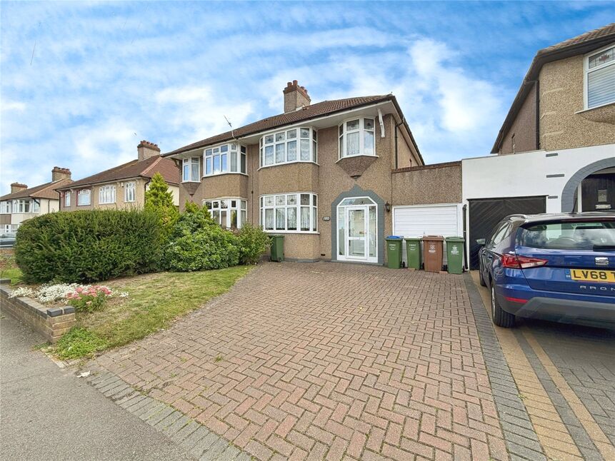 Main image of 3 bedroom Semi Detached House for sale, Bedonwell Road, Bexleyheath, DA7