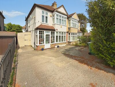 Arbuthnot Lane, 3 bedroom Semi Detached House for sale, &pound;650,000