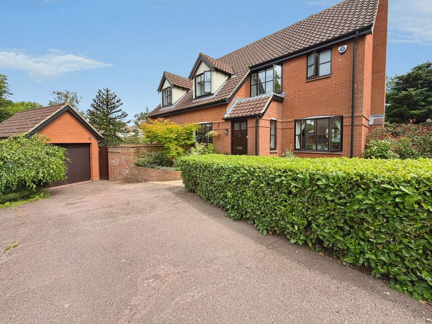 Main image of 5 bedroom Detached House for sale, Rowanwood Avenue, Sidcup, DA15