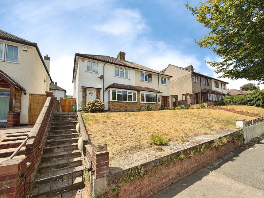 Main image of 3 bedroom Semi Detached House for sale, Midhurst Hill, Bexleyheath, DA6