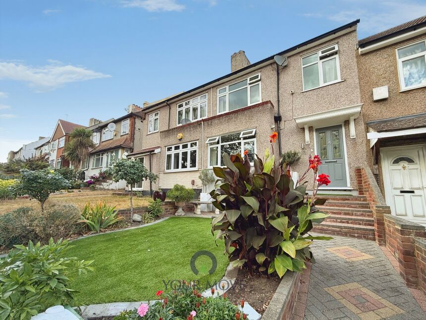 Main image of 2 bedroom Mid Terrace House for sale, Watling Street, Bexleyheath, DA6