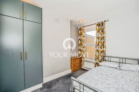 St. Johns Park, Property to rent, &pound;800 pcm