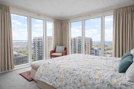 Kidbrooke Park Road, 2 bedroom Flat for sale, &pound;675,000