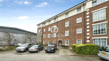 Cornwallis Road, 2 bedroom Flat to rent, &pound;2,000 pcm