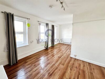 Shooters Hill Road, 4 bedroom  Flat to rent, £2,250 pcm