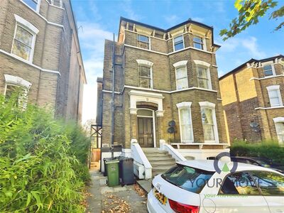 2 bedroom  Flat to rent