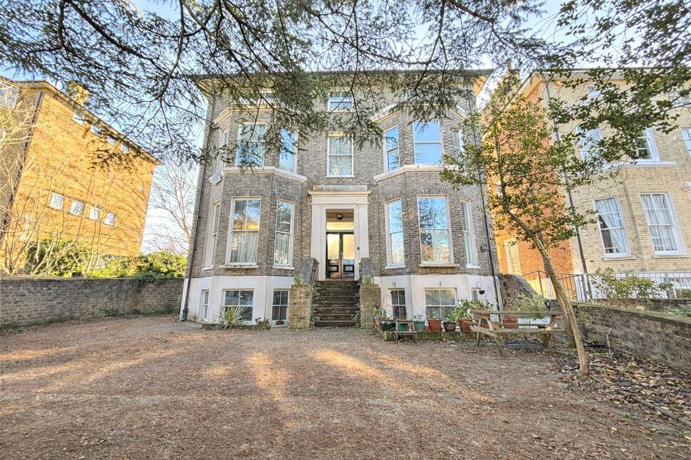 Main image of 1 bedroom Flat for sale, St. Johns Park, London, SE3