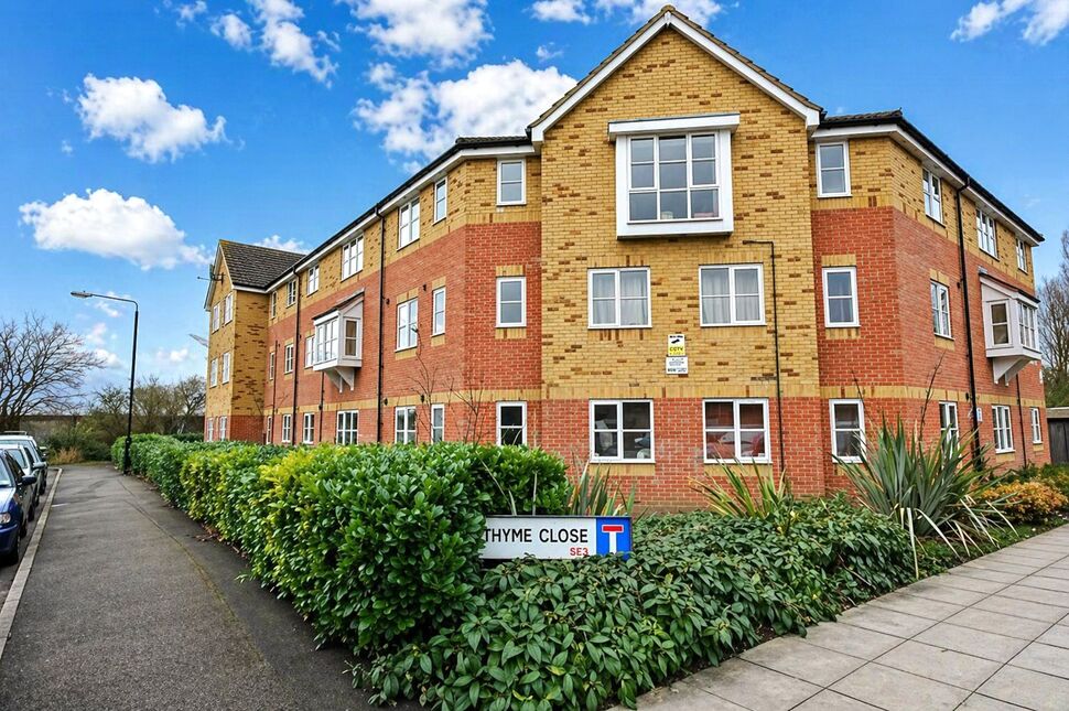 Main image of 2 bedroom Flat for sale, Thyme Close, London, SE3