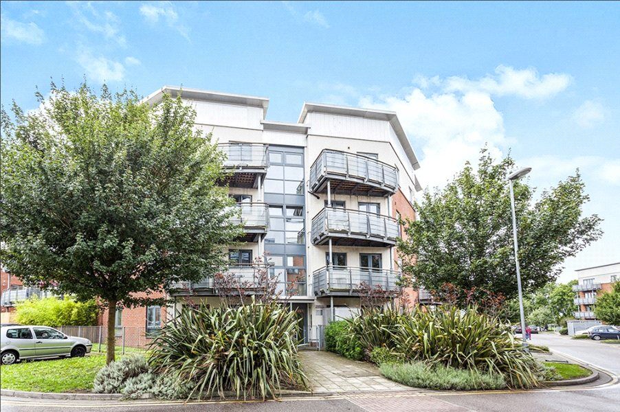 Main image of 2 bedroom Flat for sale, Berber Parade, London, SE18