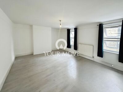 Brandram Road, 3 bedroom Flat to rent, &pound;1,900 pcm