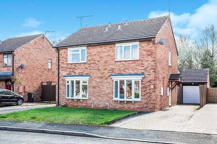 2 bedroom Semi Detached House to rent