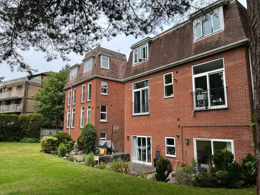 Image 12