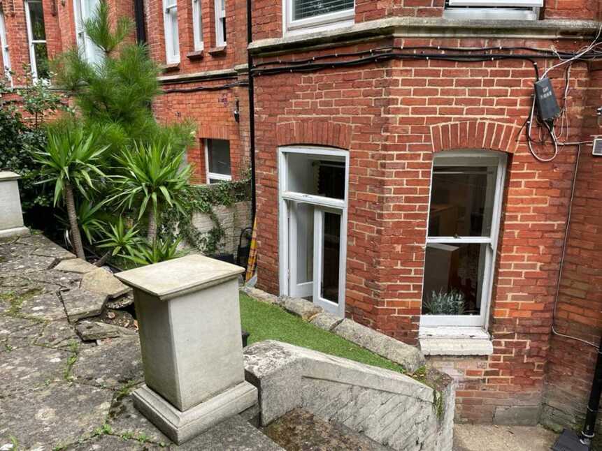 Image 9