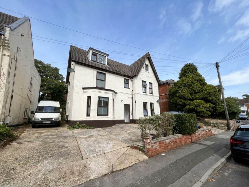 Main image of 1 bedroom Flat to rent, Hengist Road, Boscombe, Dorset, BH1