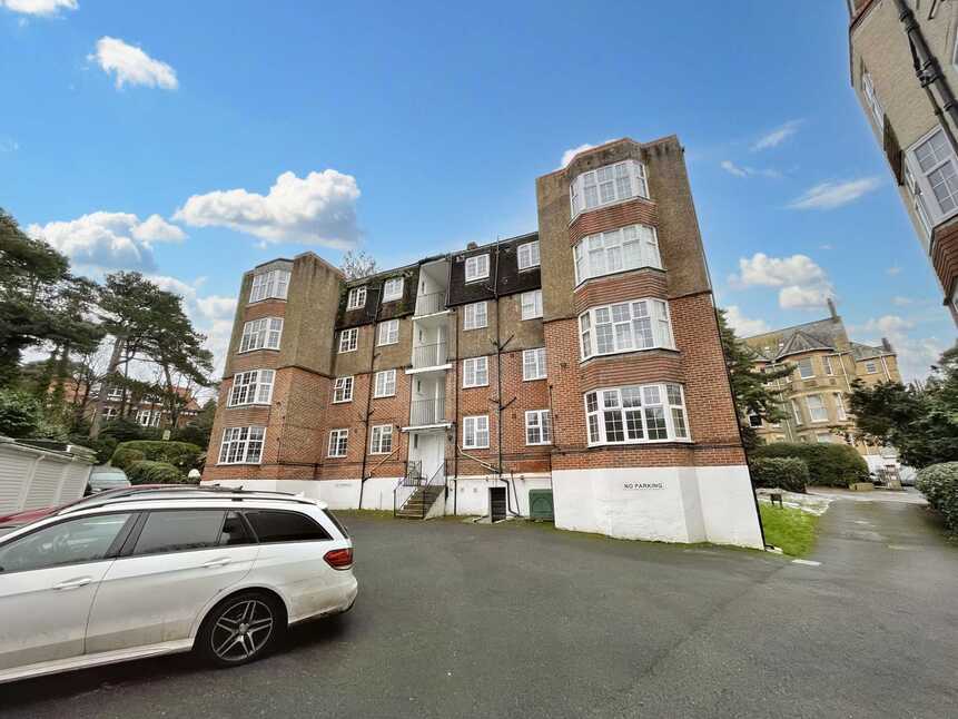 Main image of 4 bedroom Flat to rent, Vale Road, Dorset, BH1