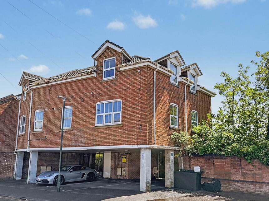 Main image of 2 bedroom Flat to rent, Northcote Road, Dorset, BH1