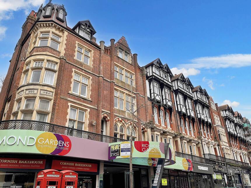 Main image of 2 bedroom Flat for sale, Old Christchurch Road, Dorset, BH1
