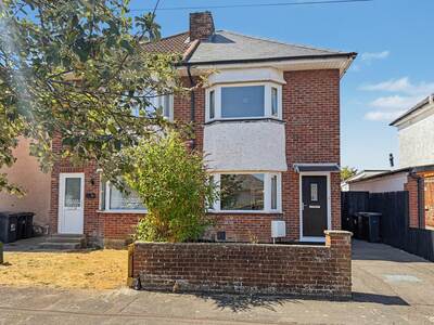 Cattistock Road, 2 bedroom Semi Detached House for sale, &pound;320,000