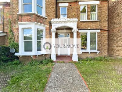 Croydon Road, 1 bedroom  Flat to rent, £1,400 pcm