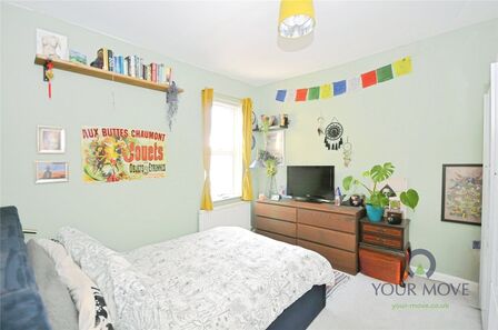 1 bedroom  Flat for sale