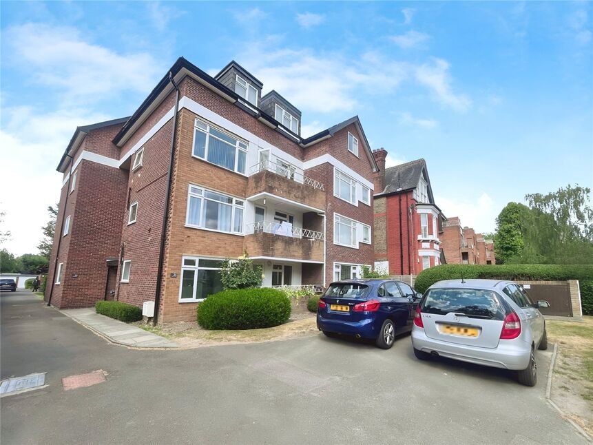 1 bedroom  Flat for sale