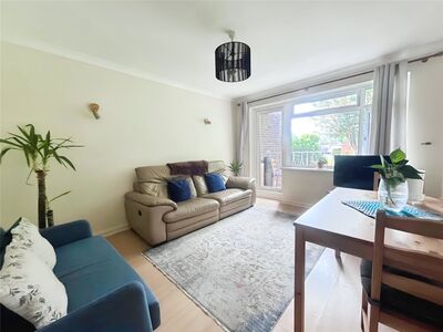 1 bedroom  Flat for sale