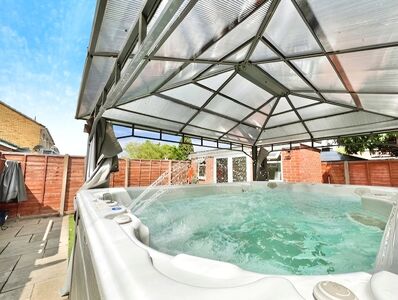 Claremont Road, 5 bedroom Semi Detached House to rent, £2,400 pcm