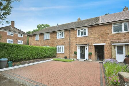 Ash Row, 3 bedroom Mid Terrace House for sale, £550,000
